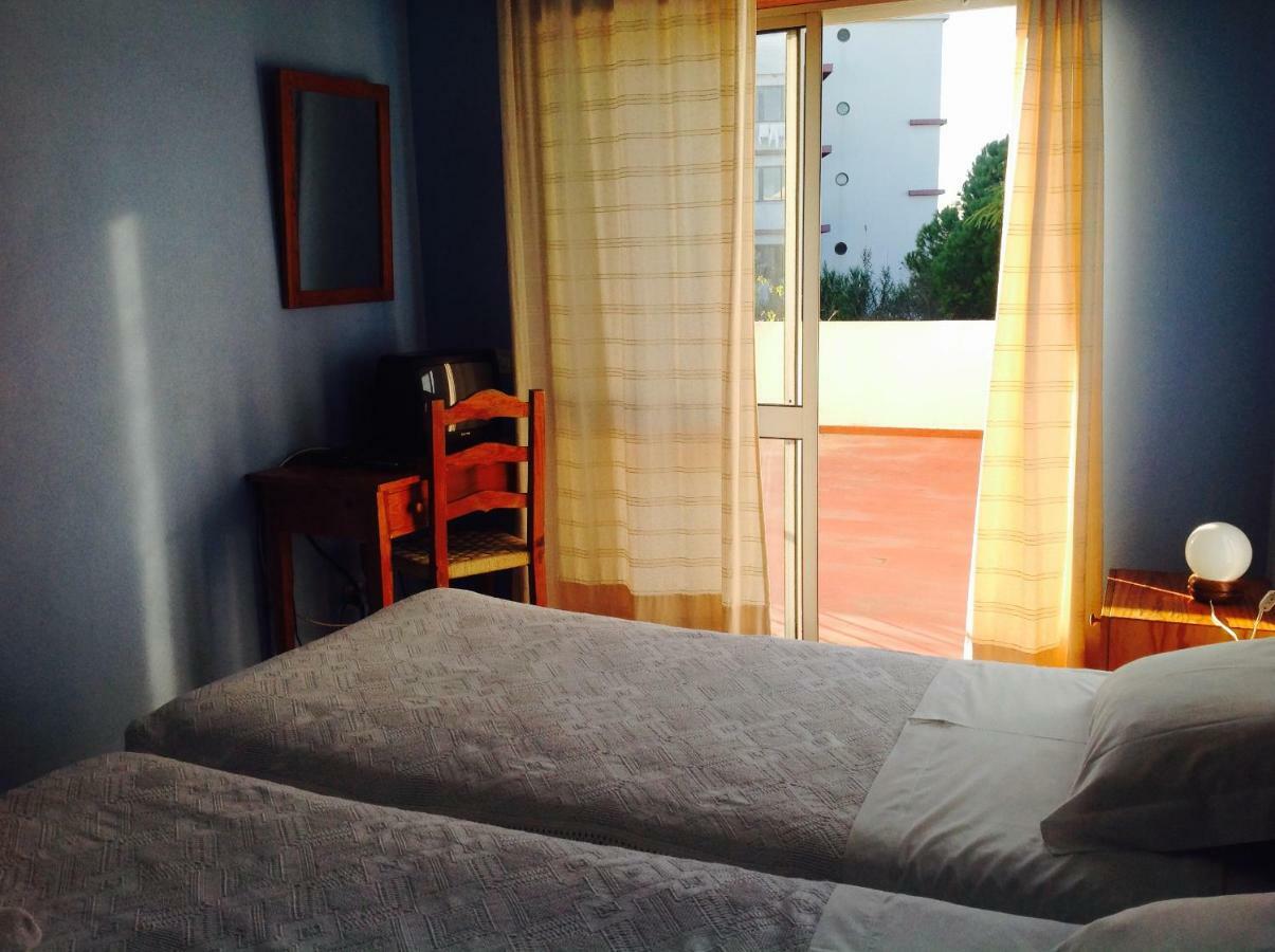 Pensao Algarve Bed & Breakfast Сао Брас де Алпортел Екстериор снимка