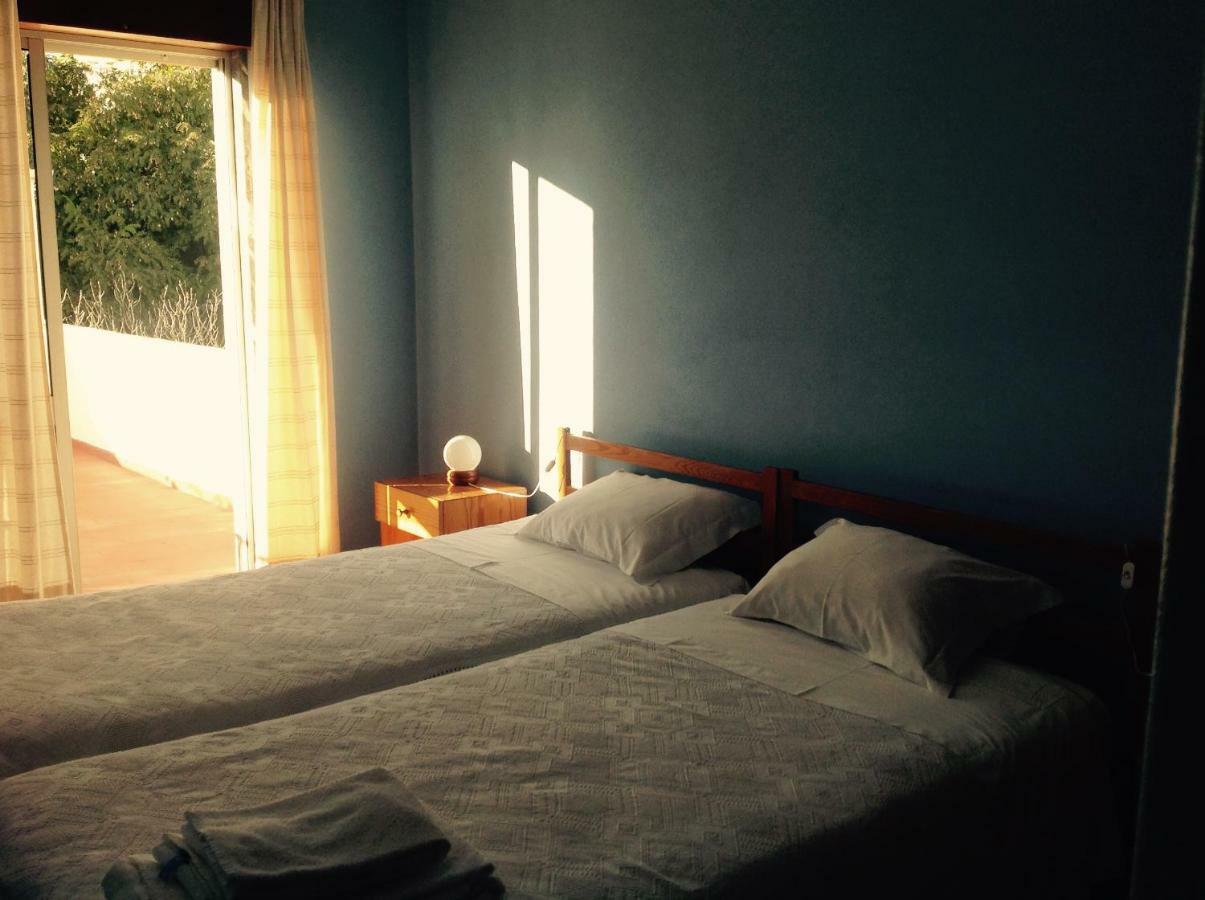 Pensao Algarve Bed & Breakfast Сао Брас де Алпортел Екстериор снимка