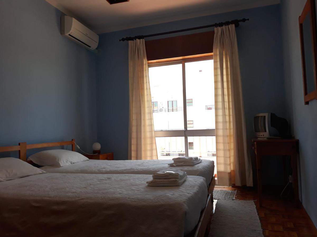 Pensao Algarve Bed & Breakfast Сао Брас де Алпортел Екстериор снимка